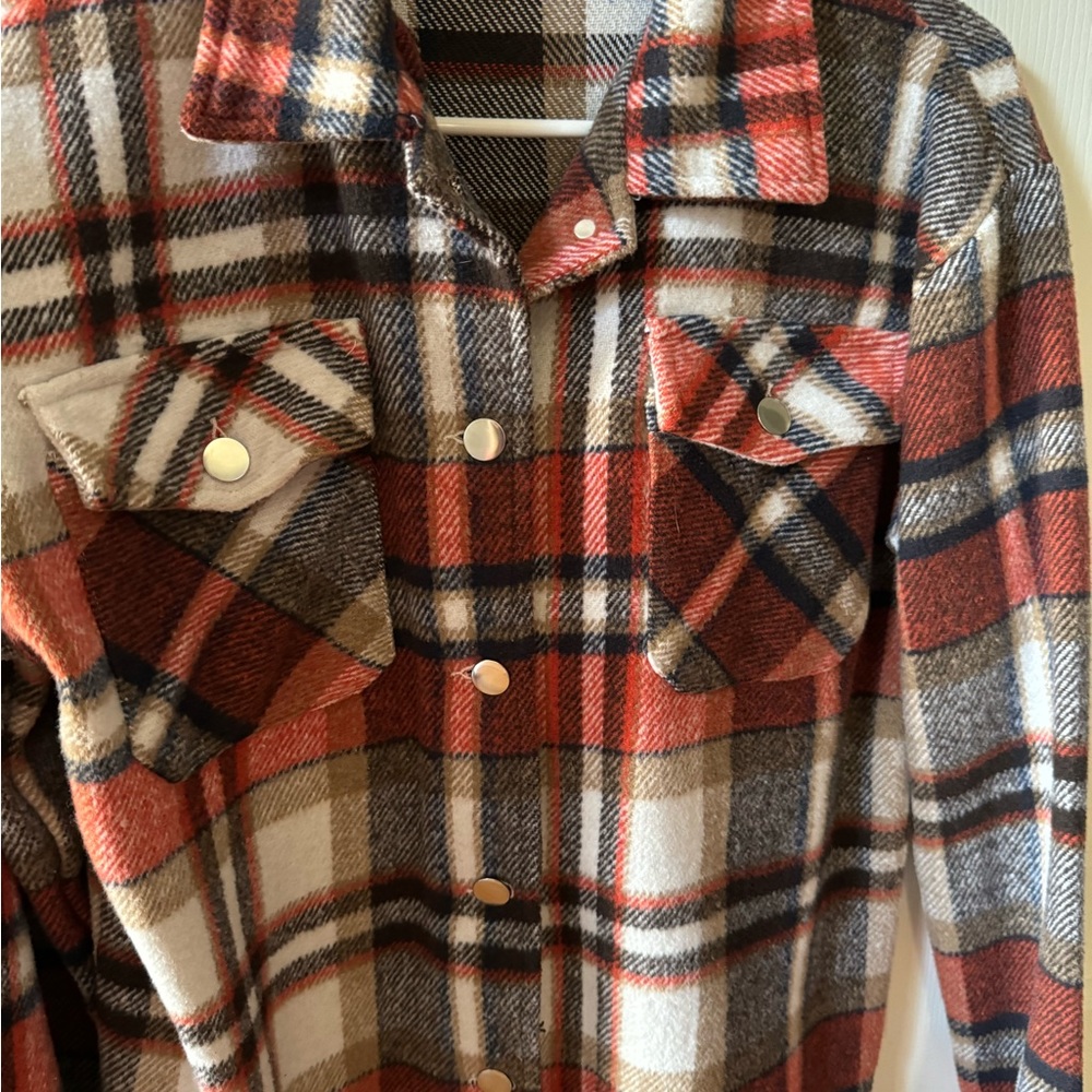 Shacket - Size Medium - Picture 2 of 3